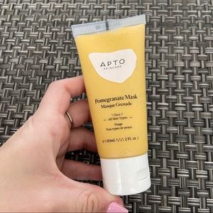 APTO pomegranate mask